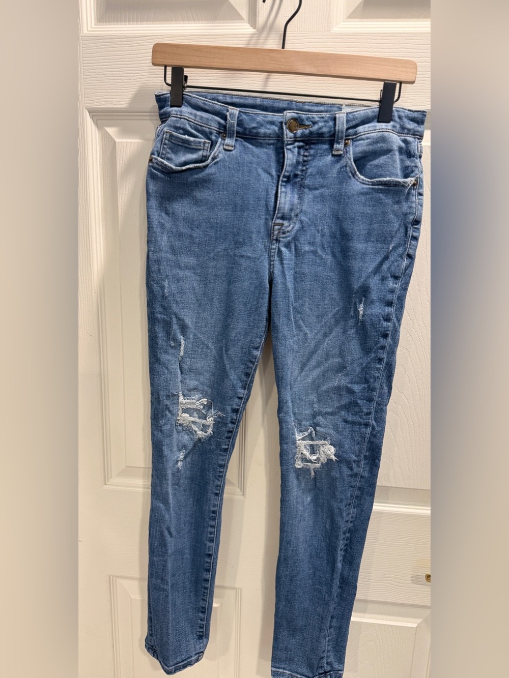 Cosmic Blue Love Distressed Skinny Jeans Women’s Size 28 Medium Wash Denim - Picture 2 of 9